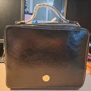 NWT Jessica Moore Black textured purse